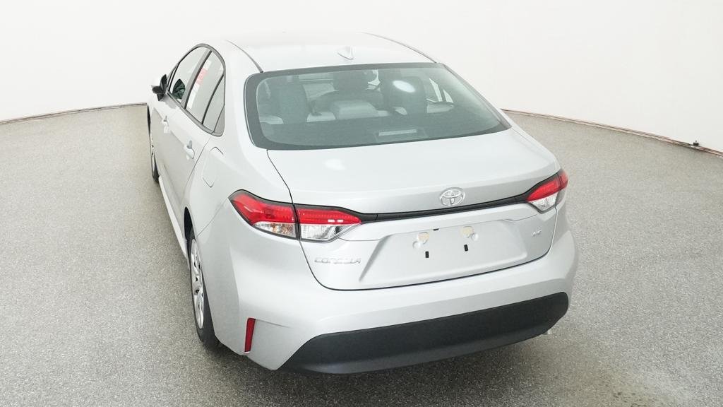 New 2026 Classic Silver Metallic Toyota LE image 20