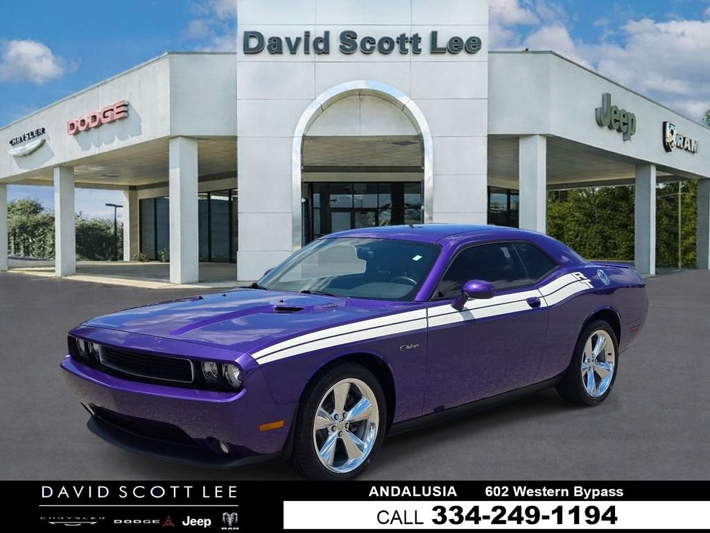 Used 2014 Purple Dodge R/T image 1