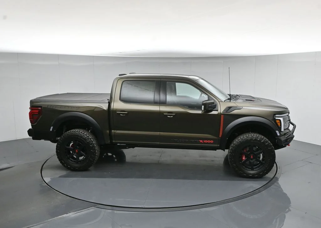 New 2026 Shelter Green Ford Raptor image 41