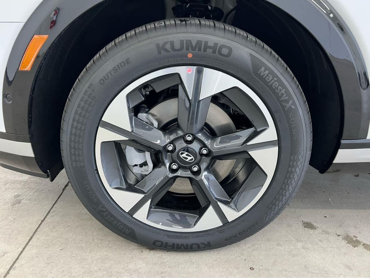 New 2026 Creamy White Pearl Hyundai Limited AWD image 7