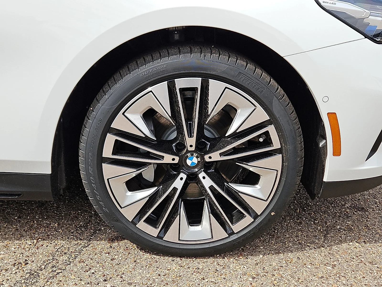 New 2026 Alpine White BMW i xDrive All-Wheel Drive image 5