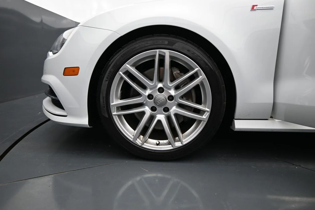 Used 2017 White Audi 3.0T Premium Plus image 33