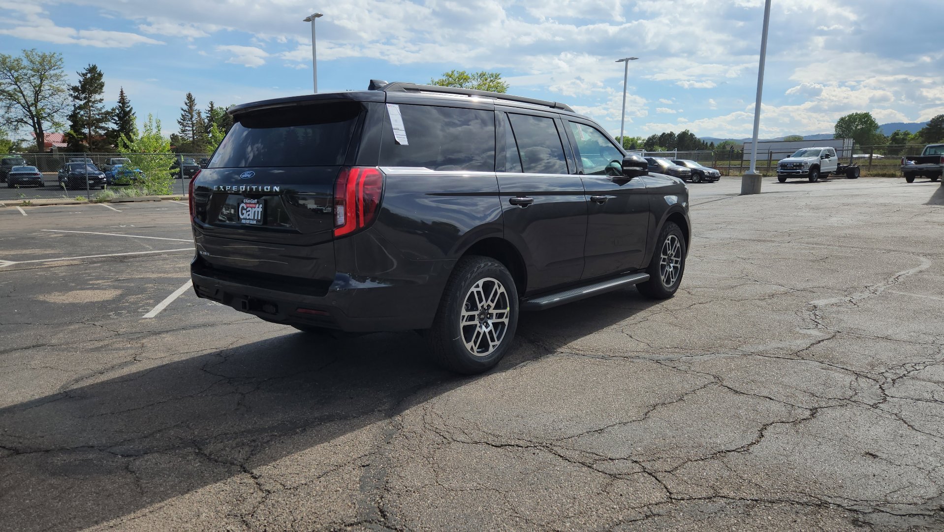 New 2026 Dark Matter Gray Metallic Ford Active image 13
