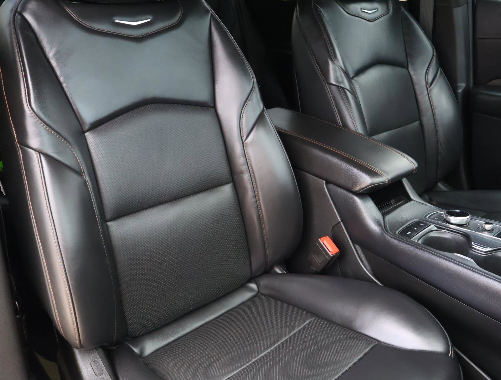 2023 Cadillac XT4 Sport - Photo 22