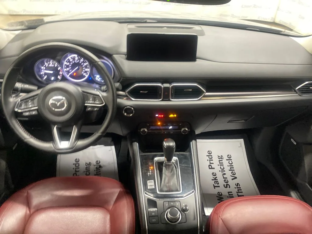 Certified Used 2025 Gray Mazda 2.5 S Carbon Edition image 28