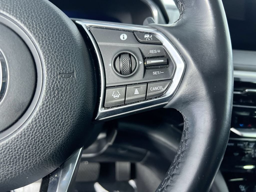 Used 2023 White Acura Technology image 16