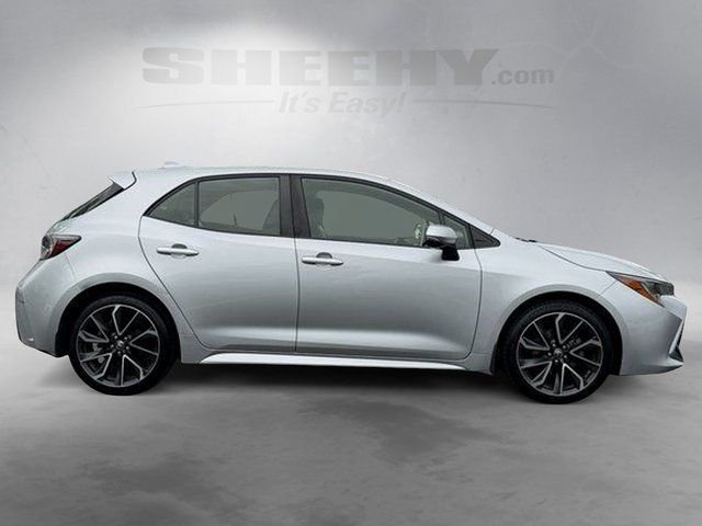 Used 2022 Silver Toyota XSE image 10