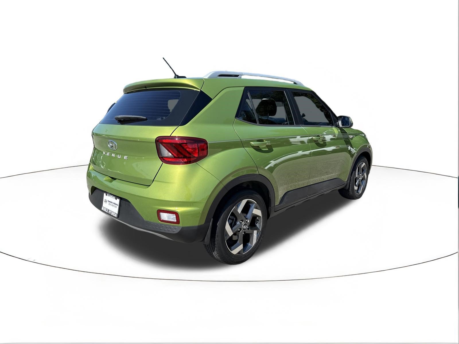 Used 2024 Green Apple Hyundai SEL image 3