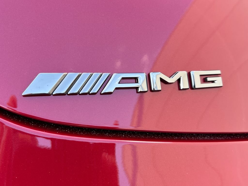 New 2027 MANUFAKTUR Patagonia Red Metallic Mercedes-Benz AMG® CLE 53 4MATIC+ Coupe image 29