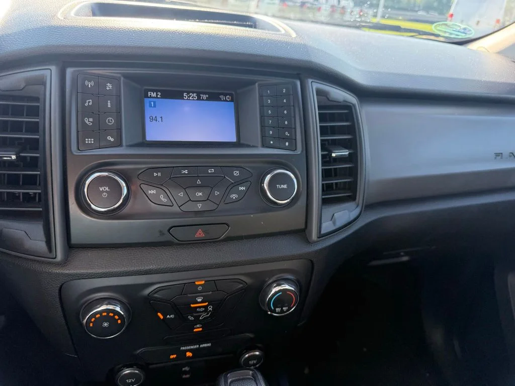 Used 2019 Gray Ford XL image 13