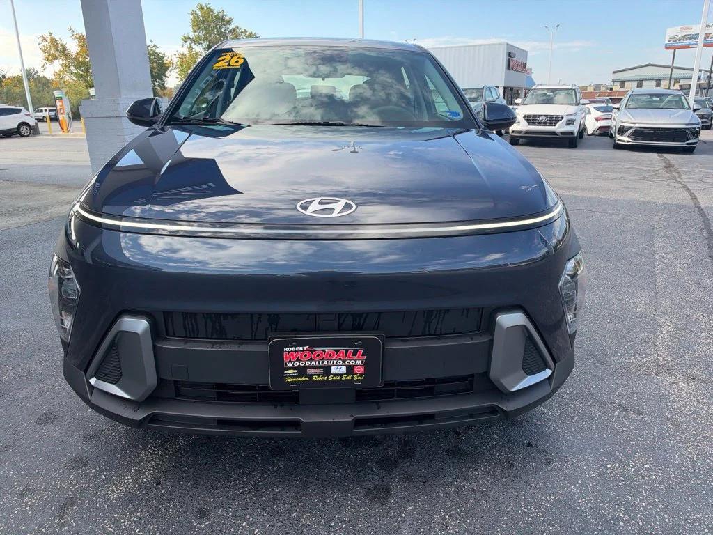 Used 2026 Denim Blue Hyundai SE image 3