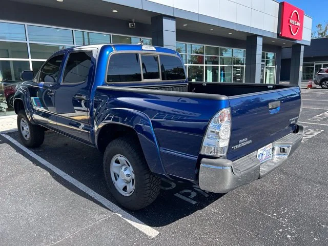 Used 2015 Blue Toyota PreRunner image 17