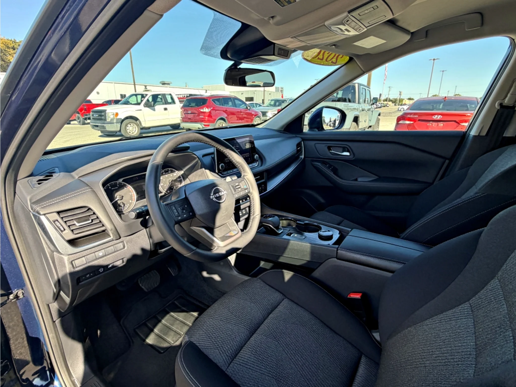 Used 2026 Deep Ocean Blue Pearl Nissan SV image 14