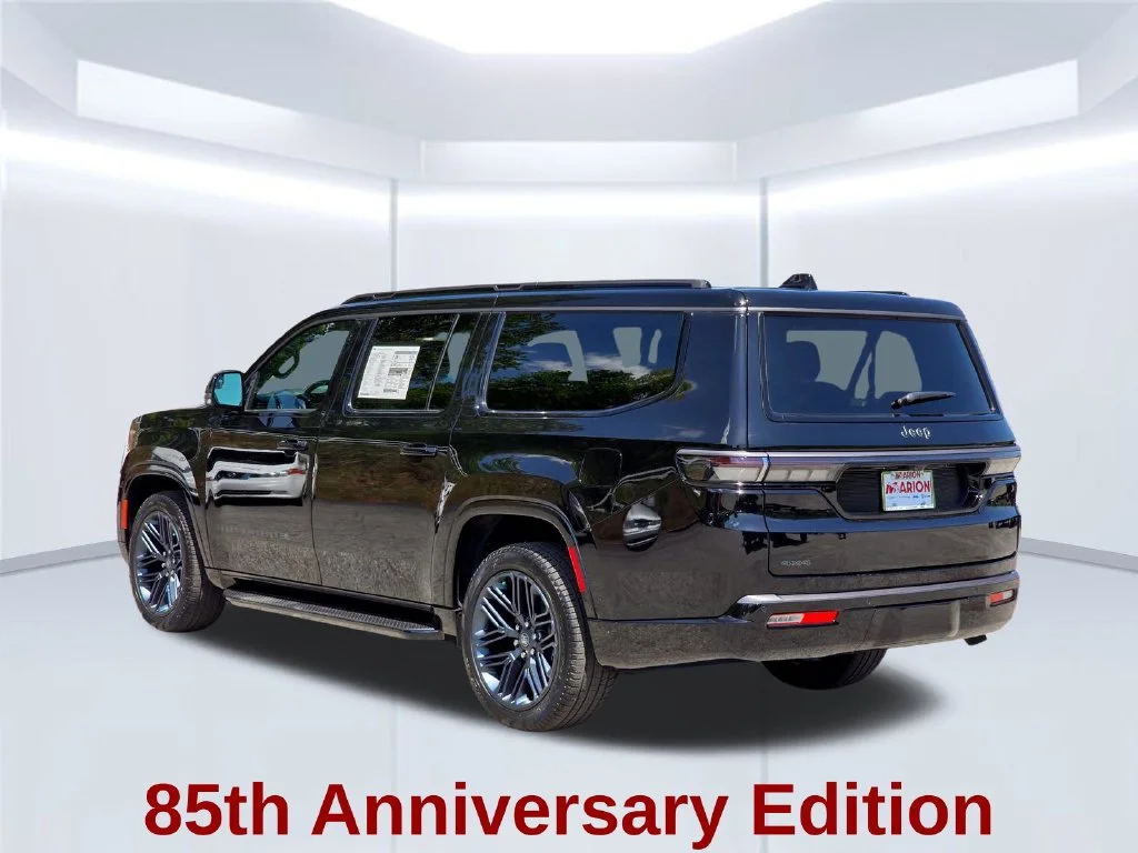 New 2026 Black Jeep  image 18
