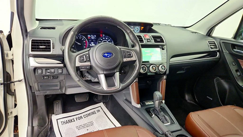 Used 2018 Crystal White Pearl Subaru 2.5i Touring CVT image 28
