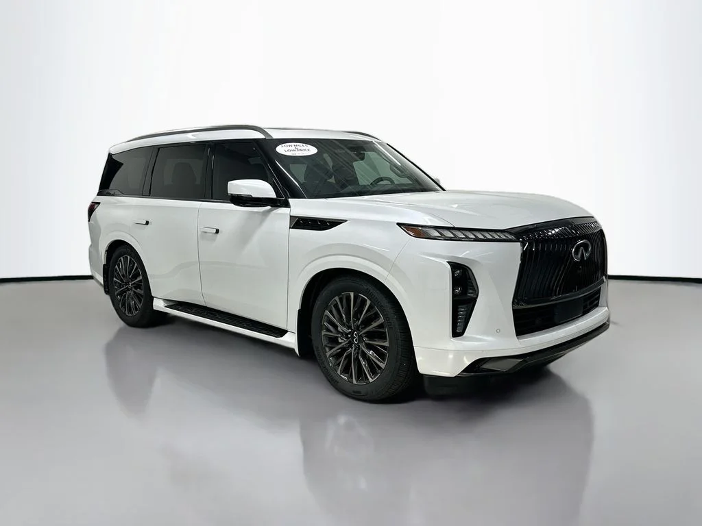 Certified Used 2026 White INFINITI AUTOGRAPH image 7