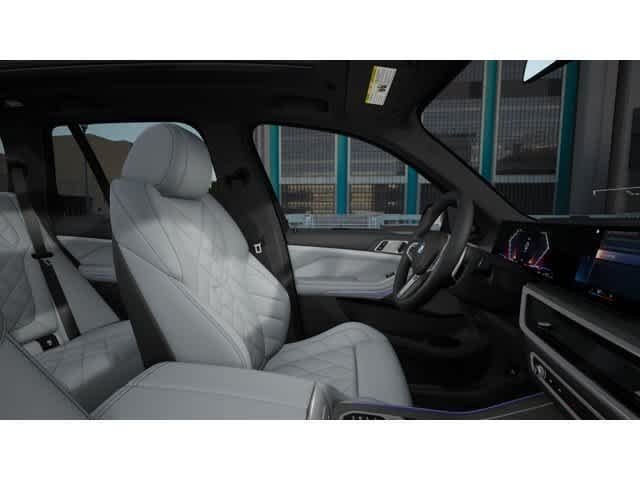 New 2026 Manhattan Green Metallic BMW sDrive40i image 9