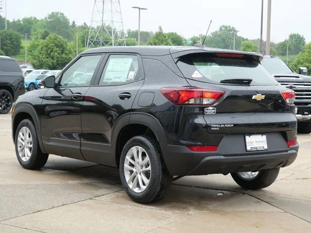 New 2026 Mosaic Black Metallic Chevrolet LS image 5