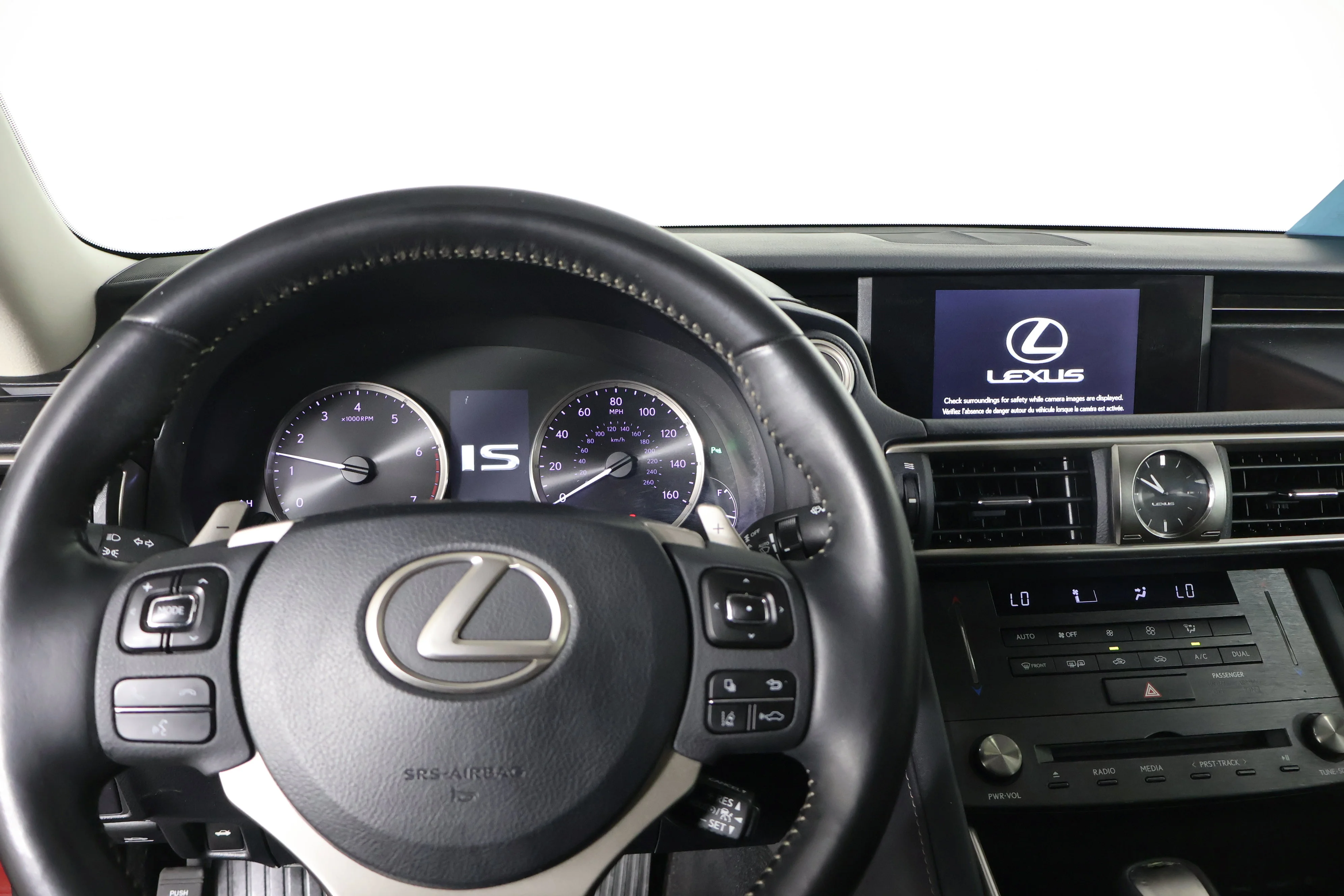 2019 Lexus IS 300 - Photo 16