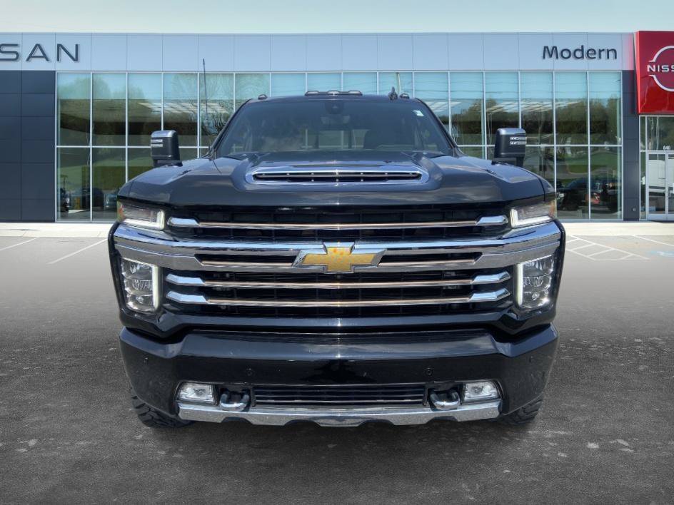 Used 2021 Black Chevrolet High Country image 2