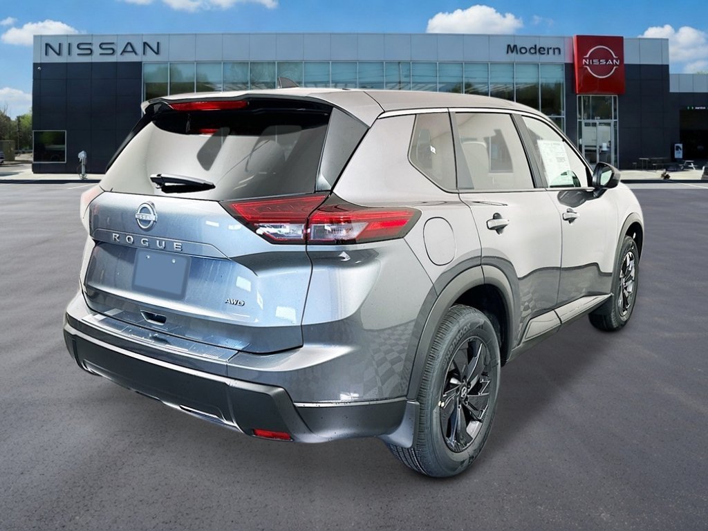 New 2027 Gun Metallic Nissan SV image 5