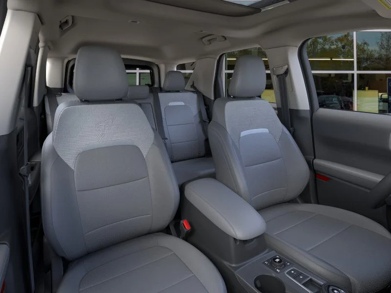 New 2025 Velocity Blue Metallic Ford Badlands® image 10