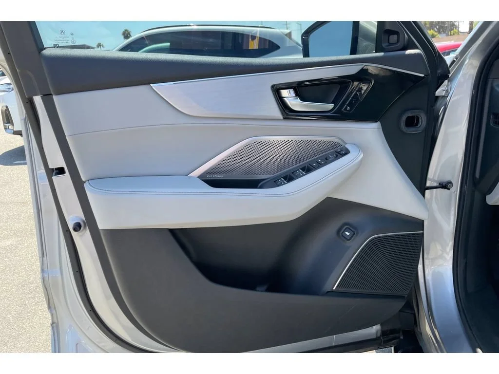 Used 2023 Lunar Silver Metallic Acura TECH image 65