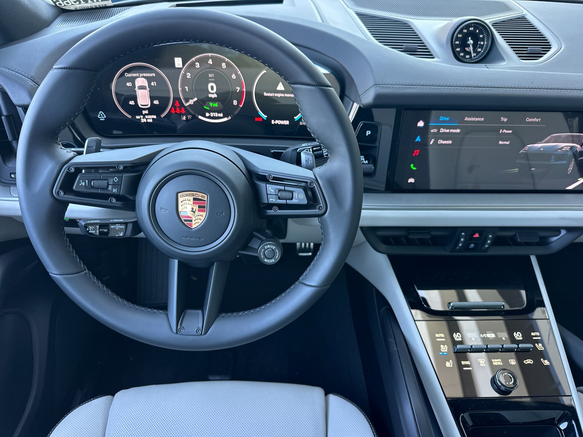 New 2026 Montego Blue Metallic Porsche E-Hybrid image 21