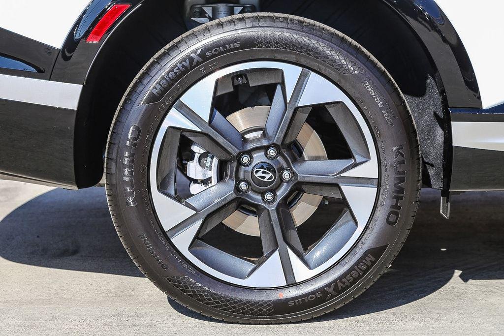 New 2026 White Hyundai Limited AWD image 11