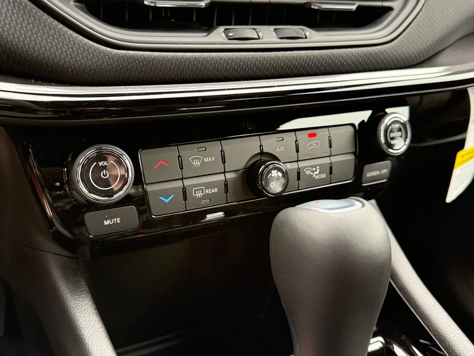 New 2026 Joose Exterior Paint Jeep Latitude image 23