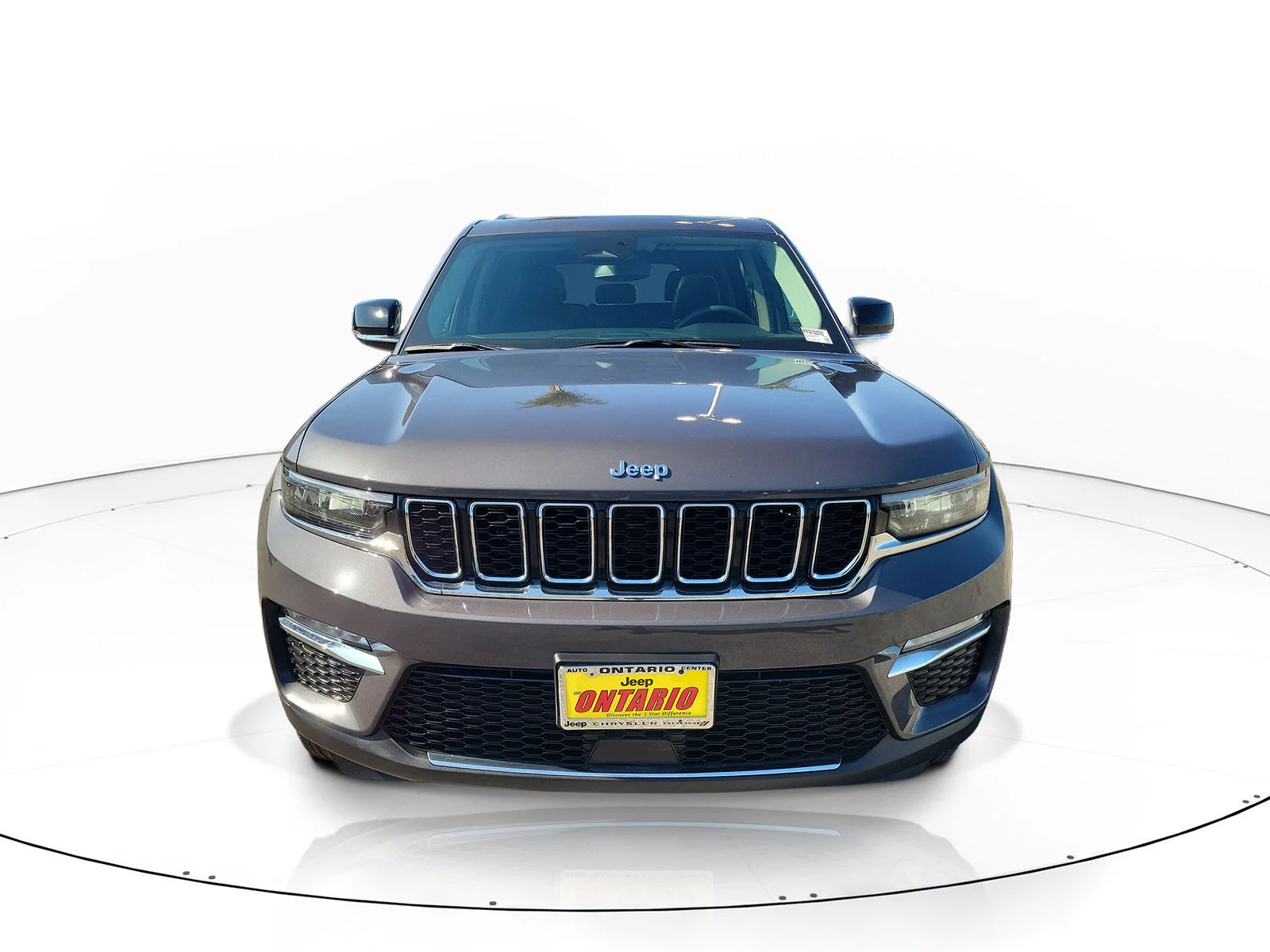 Certified Used 2023 Gray Jeep 4xe image 9