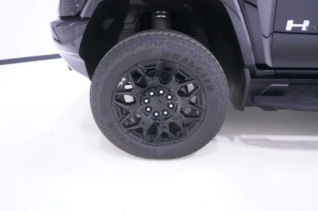 New 2026 Void Black GMC 2X image 15