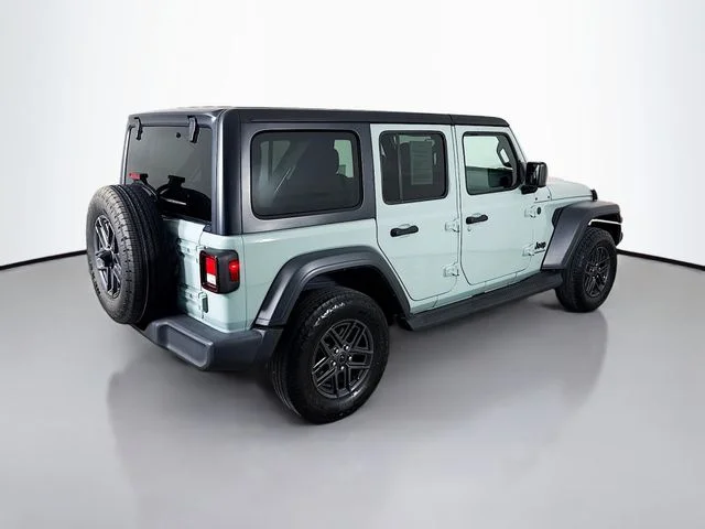 Used 2024 Gray Jeep Sport S image 7