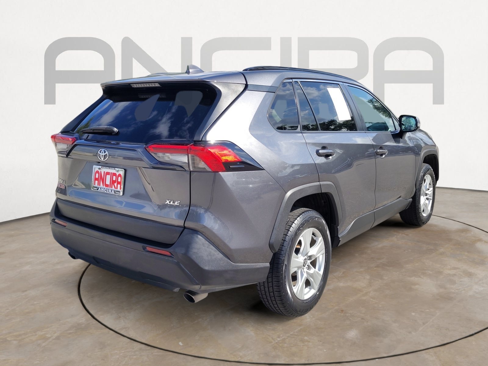 Used 2021 Magnetic Gray Metallic Toyota XLE image 13