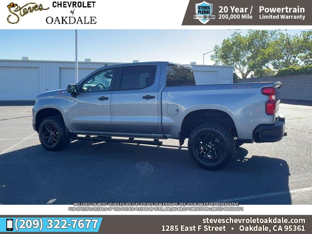 2023 Chevrolet Silverado 1500 Custom Trail Boss photo 2
