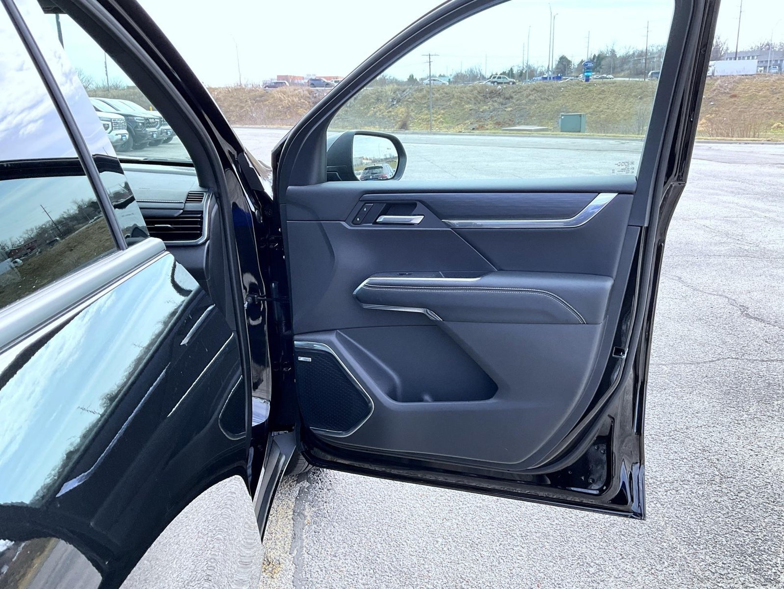 2026 GMC Acadia Elevation - Photo 16