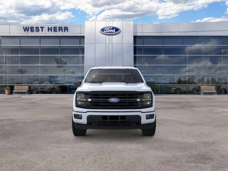 New 2026 Oxford White Ford XLT image 7