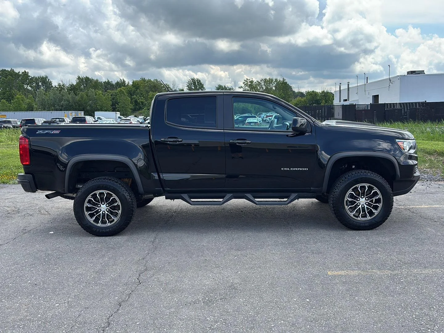 Used 2022 Black Chevrolet 4WD ZR2 image 8