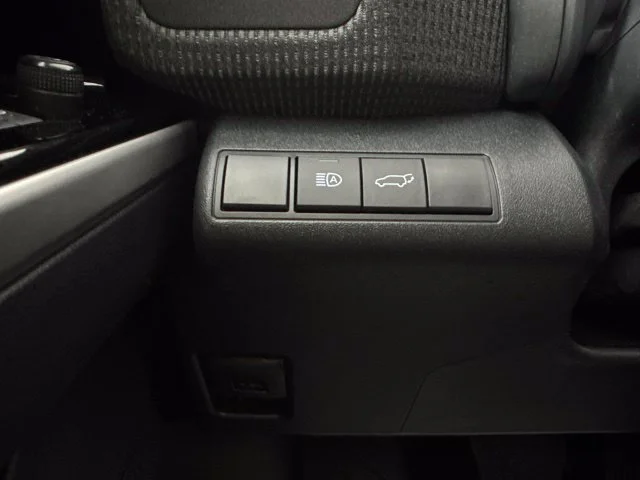 Certified Used 2024 Pearl Toyota XLE image 18