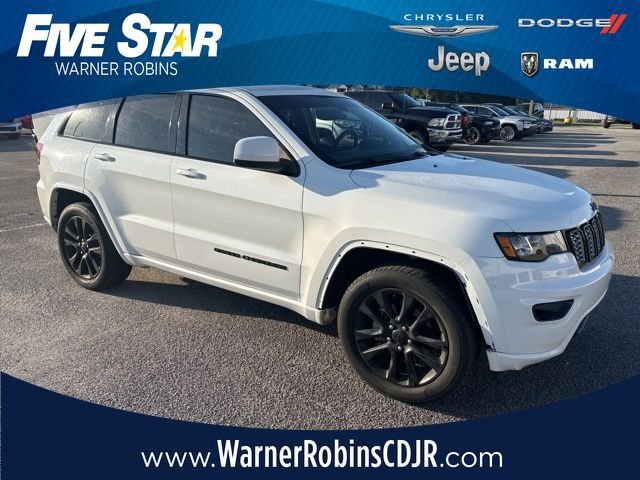 2019 Jeep Grand Cherokee Altitude's photo