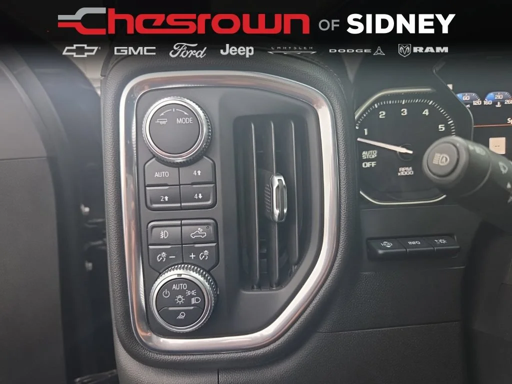 Used 2020 ONYX BLACK GMC AT4 image 30