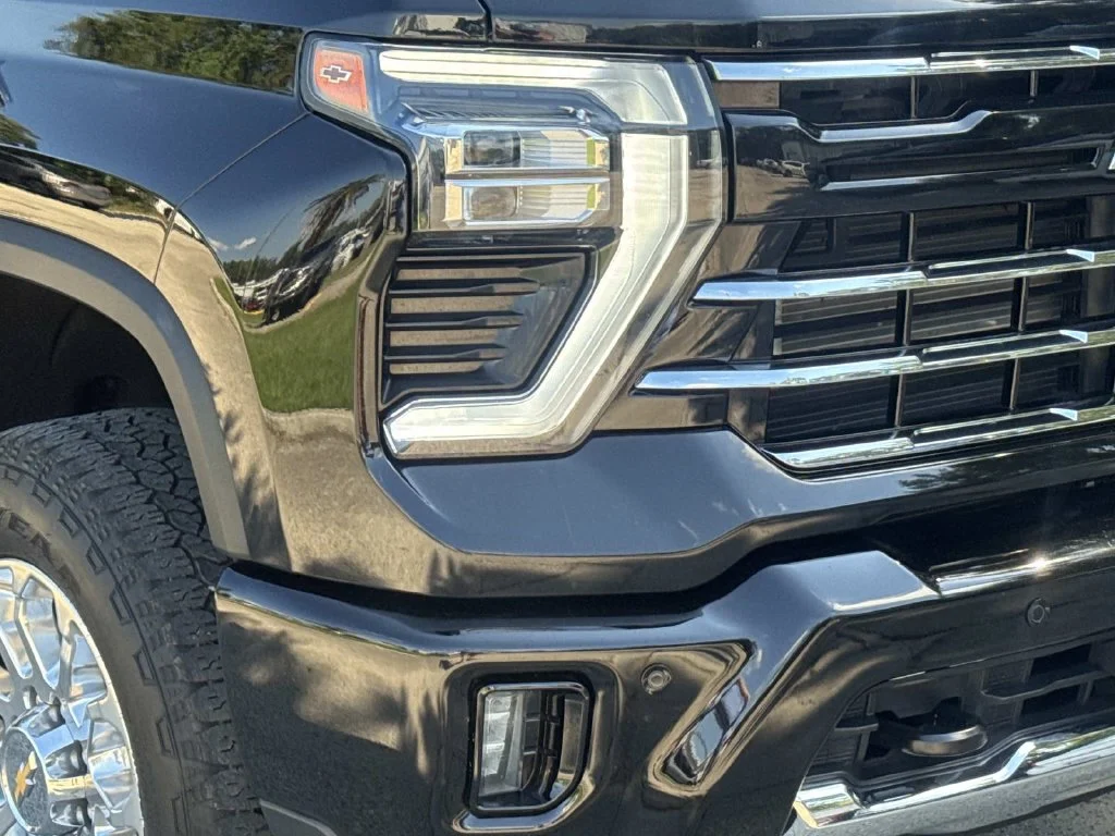 Used 2025 Black Chevrolet LTZ image 3
