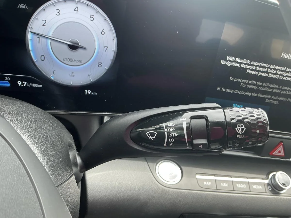 New 2026 Grey Hyundai Preferred image 25