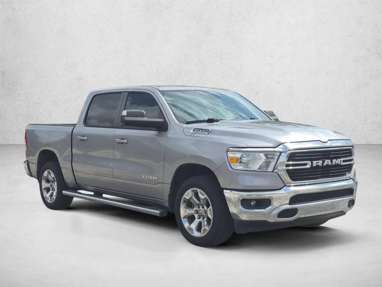 Used 2021 Billet Silver Metallic Clearcoat Ram Big Horn image 4