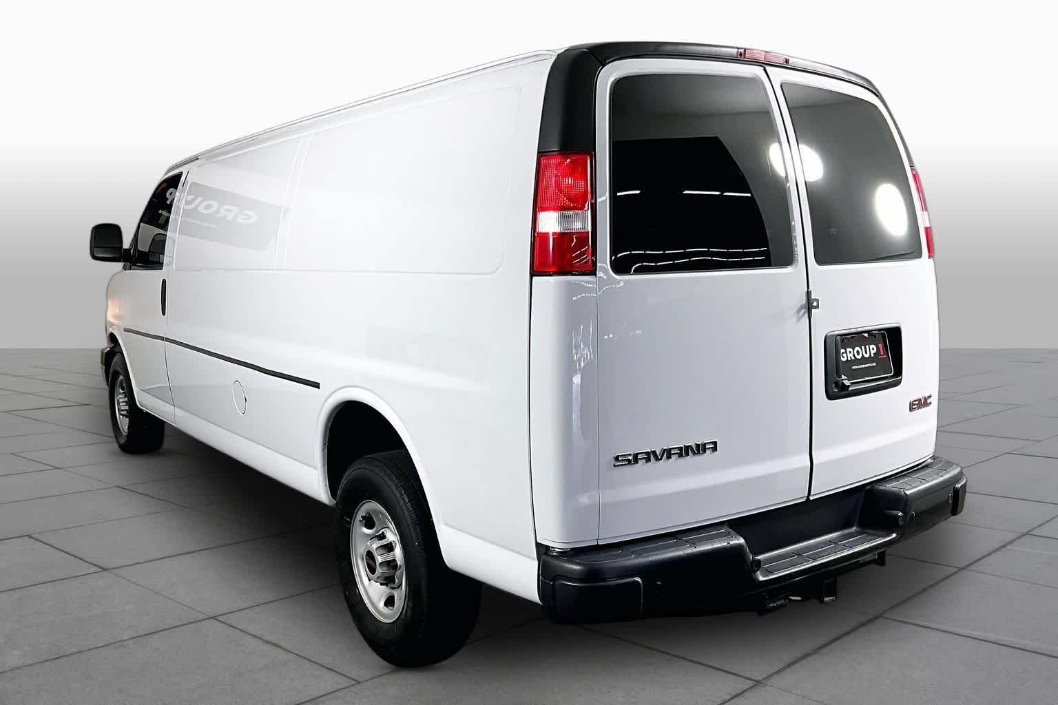 Used 2024 Summit White GMC Work Van image 11