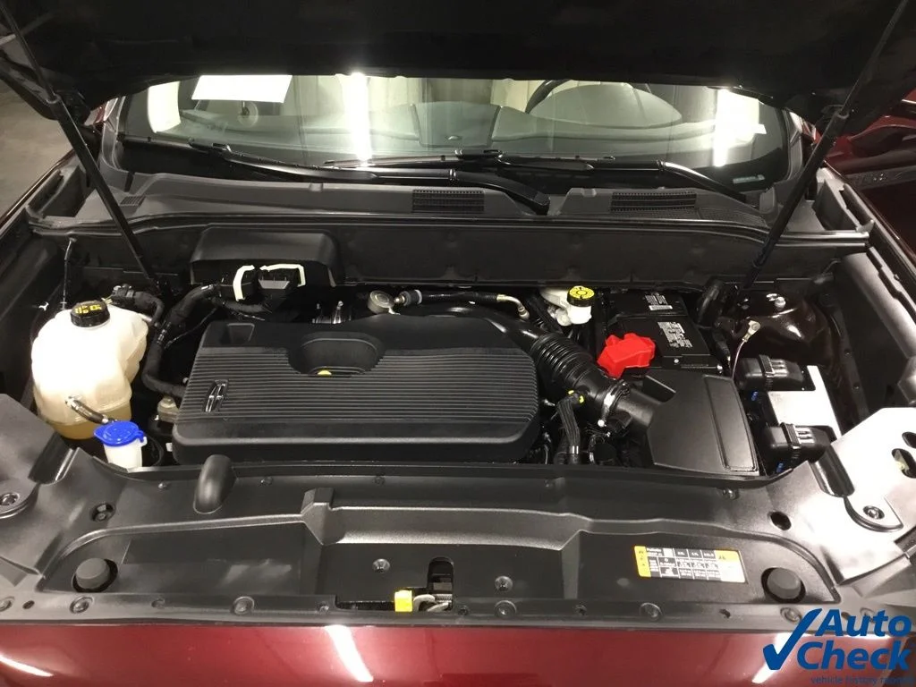 Used 2020 Red Lincoln Reserve image 38