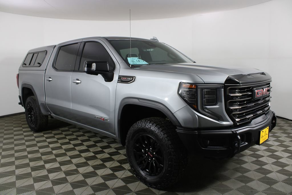 2023 GMC Sierra 4WD Crew Cab Short Box AT4X's photo