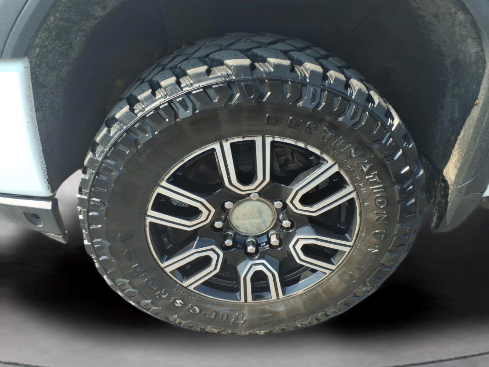 Used 2021 SUMMIT WHITE GMC AT4 image 9