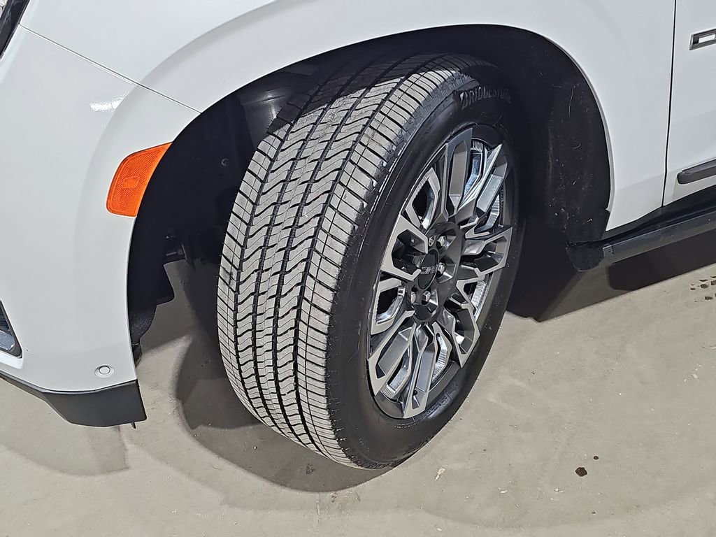 Certified Used 2024 White Frost Tricoat GMC Denali Ultimate image 40