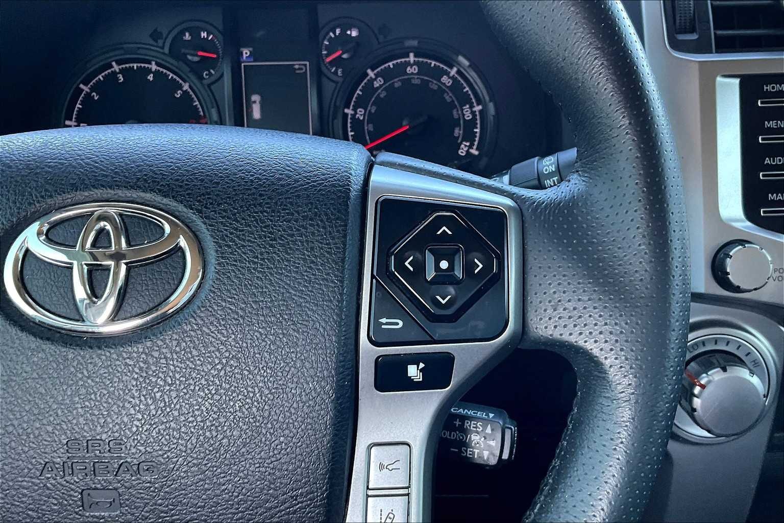 Used 2020 Super White Toyota SR5 image 23